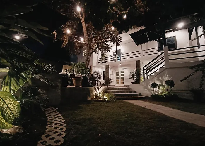 Kaimito House - Near Mactan-cebu Airport Maison d'hôtes 3*